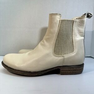 L'Idea By Lori Jessy Boots White Leather Animal Print Paddock Booties EU 36 US 6